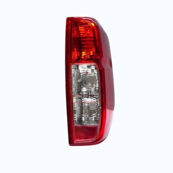 FARO POSTERIOR NISSAN NAVARA 2006/2014 RH - Imagen 2